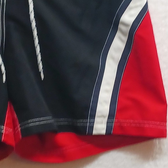 Tommy Hilfiger Swim Trunks Mens Medium Red White Black Elastic Waist Lined - Picture 5 of 8